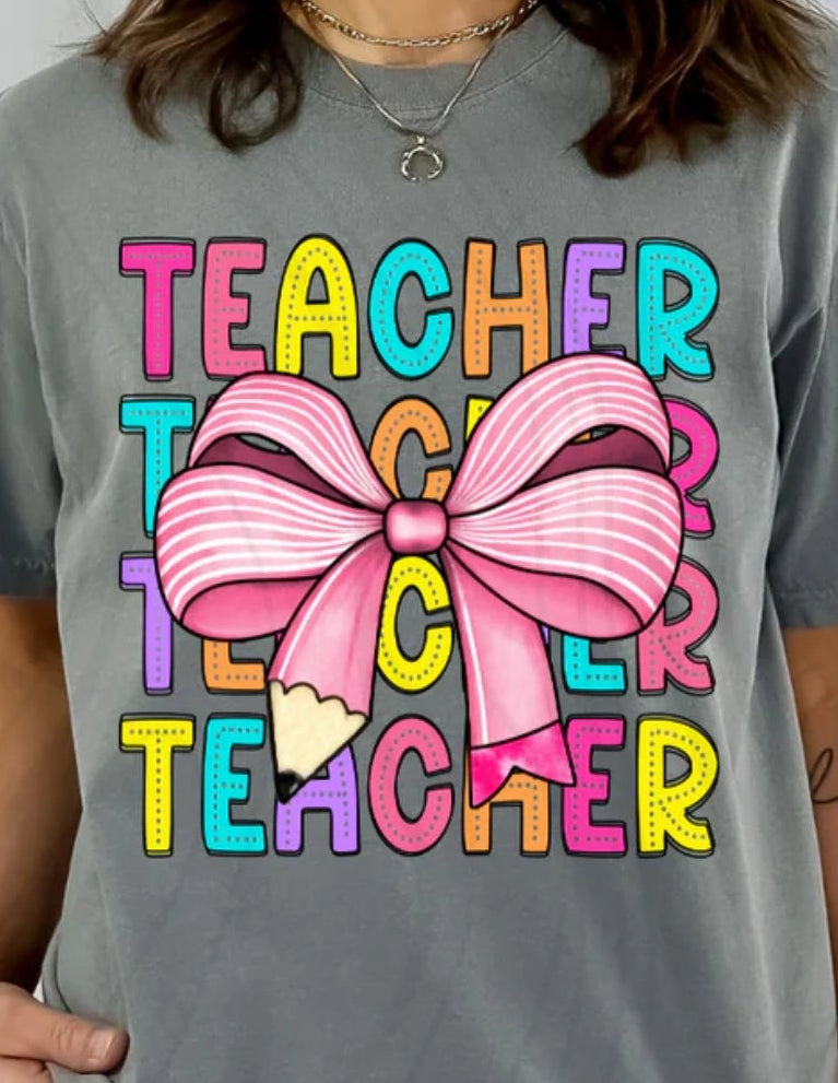Teacher Pink with Bow Pencil T-Shirt  image 0